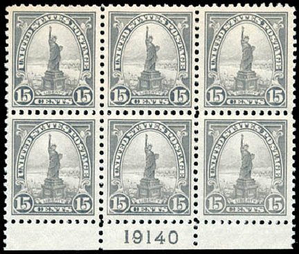 US Stamps Prices Scott Catalog 566 - 1923 15c Statue of Liberty Perf 11. Schuyler J. Rumsey Philatelic Auctions, Apr 2015, Sale 60, Lot 2950